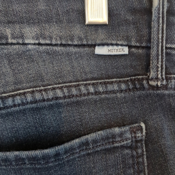 Mother Jeans Women's Size 27 Looker Ankle Fray - Picture 6 of 13